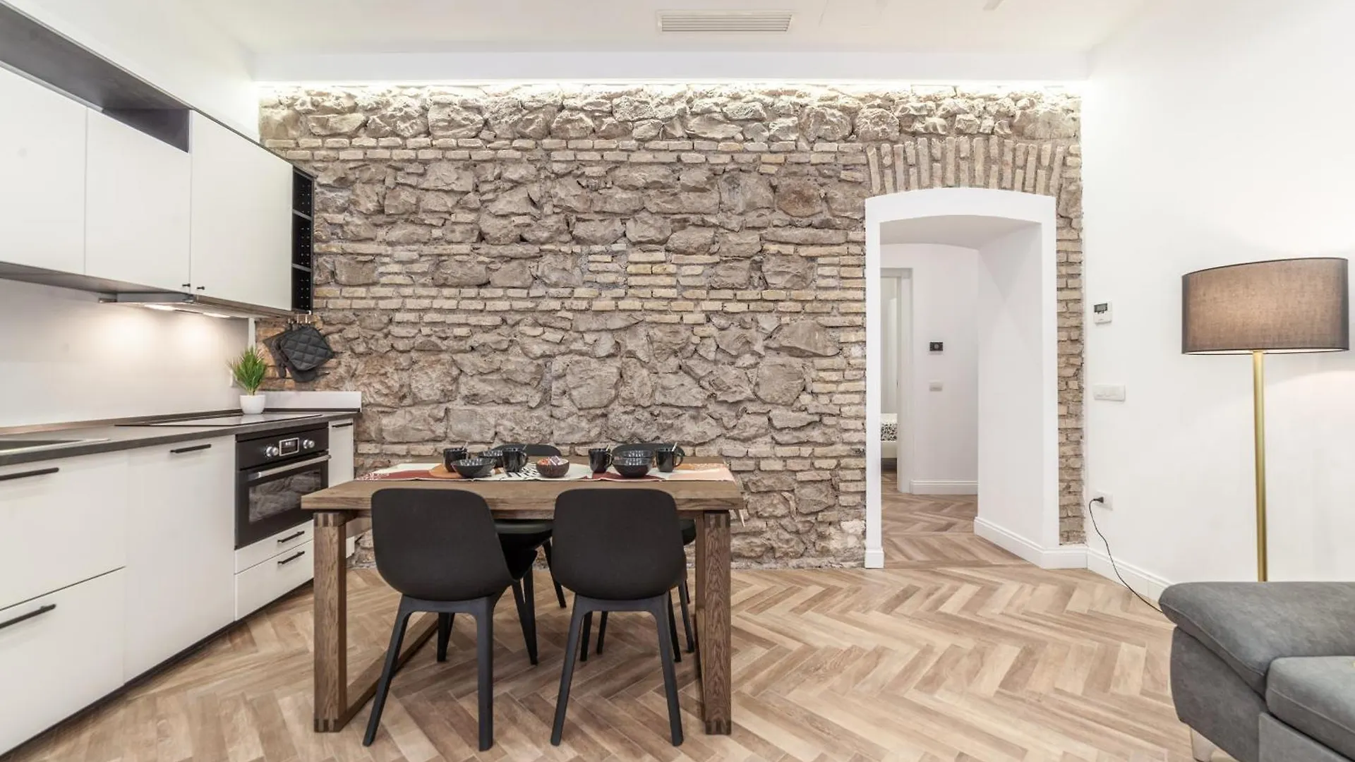 Private Apartment Roma